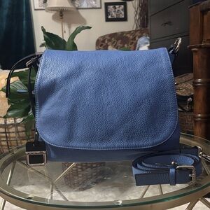 Innue Blue Leather Shoulder Bag
